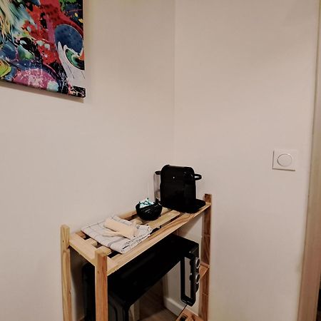 Ochorios, Studio Cosy Apartment Реймс Екстериор снимка