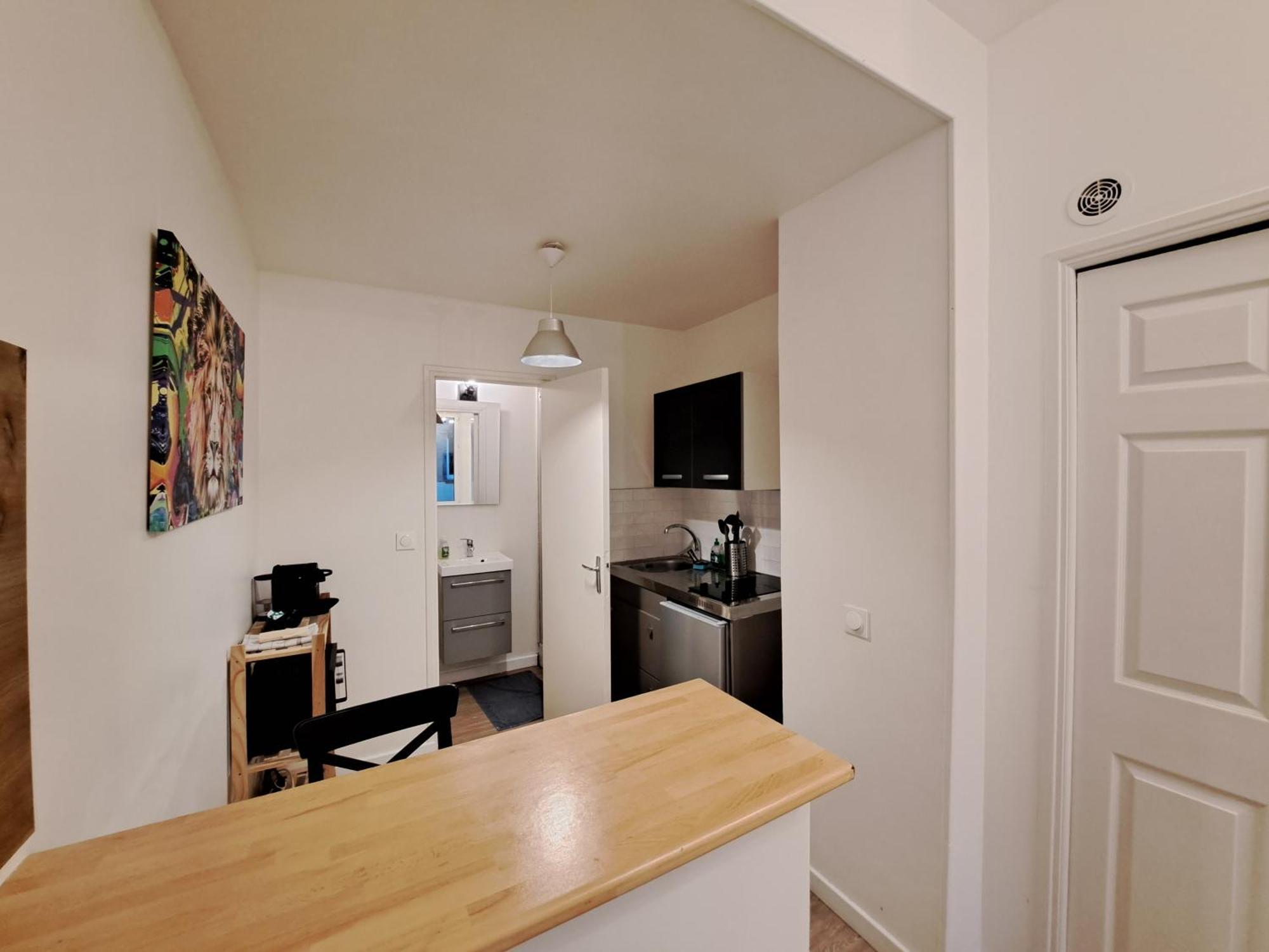Ochorios, Studio Cosy Apartment Реймс Екстериор снимка